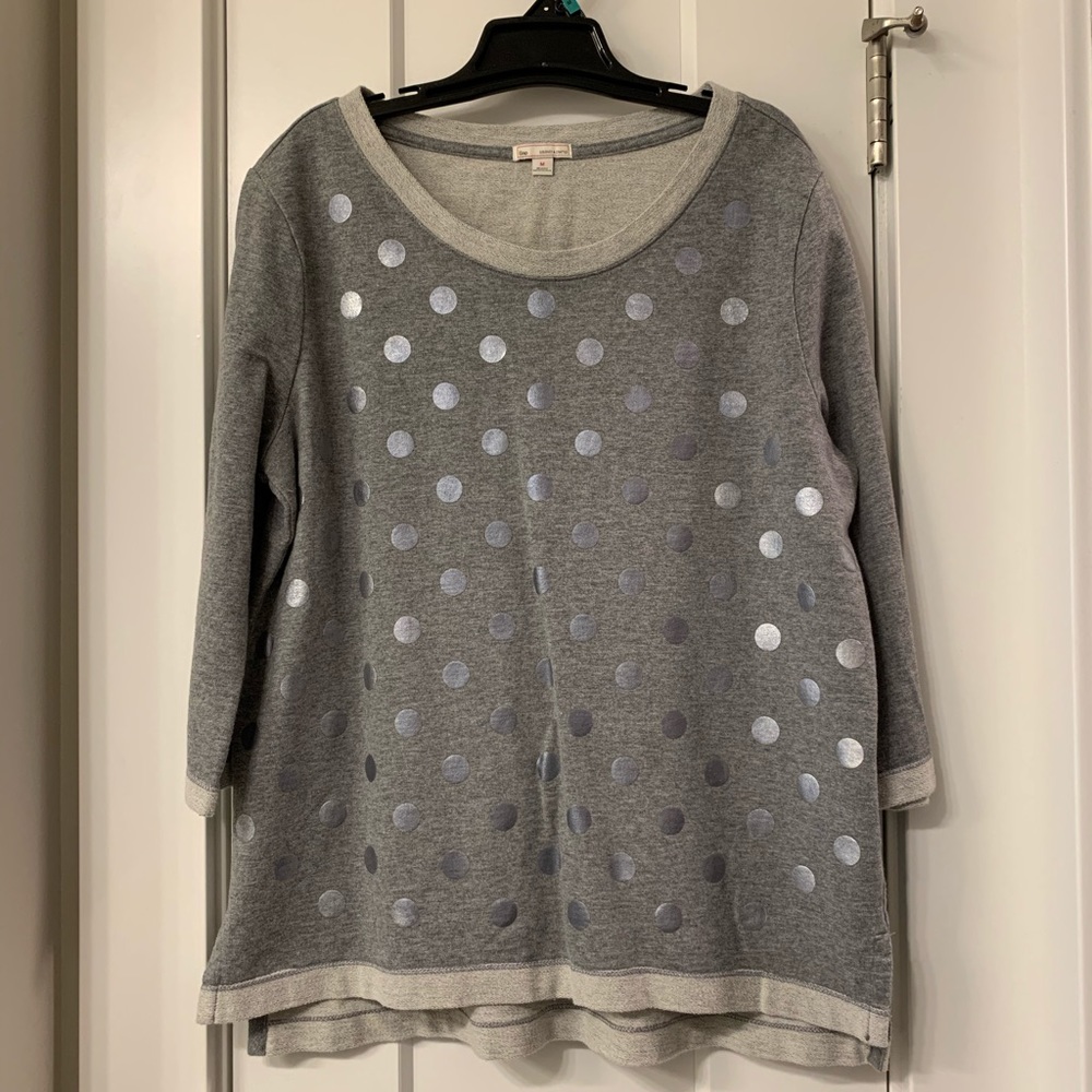 Gap polka dot shirt